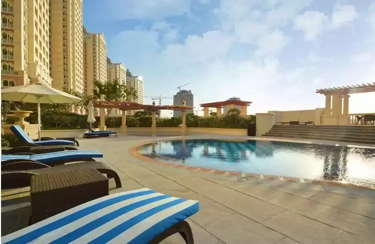 Wohn Klaar eigendom 1 Schlafzimmer S/F Wohnung  zu vermieten in Doha #16191 - 1  image 